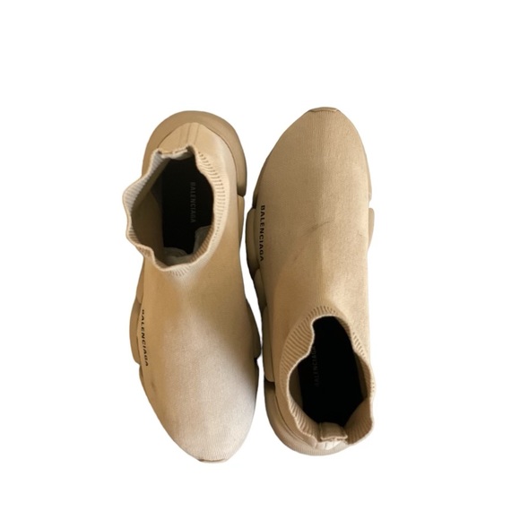 Balenciaga Runner 2.0 Knit Monocolor - Picture 4 of 8